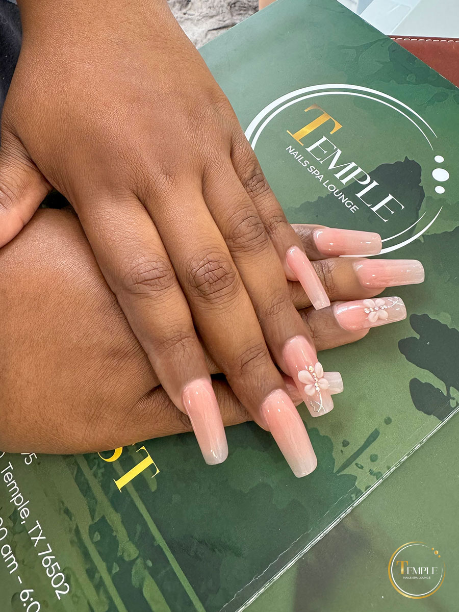TEMPLE NAILS SPA LOUNGE